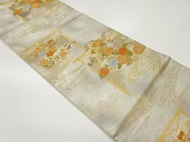 引箔流水に花々模様織出し袋帯